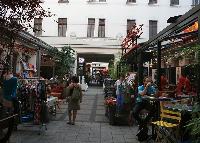 Astoria Downtown